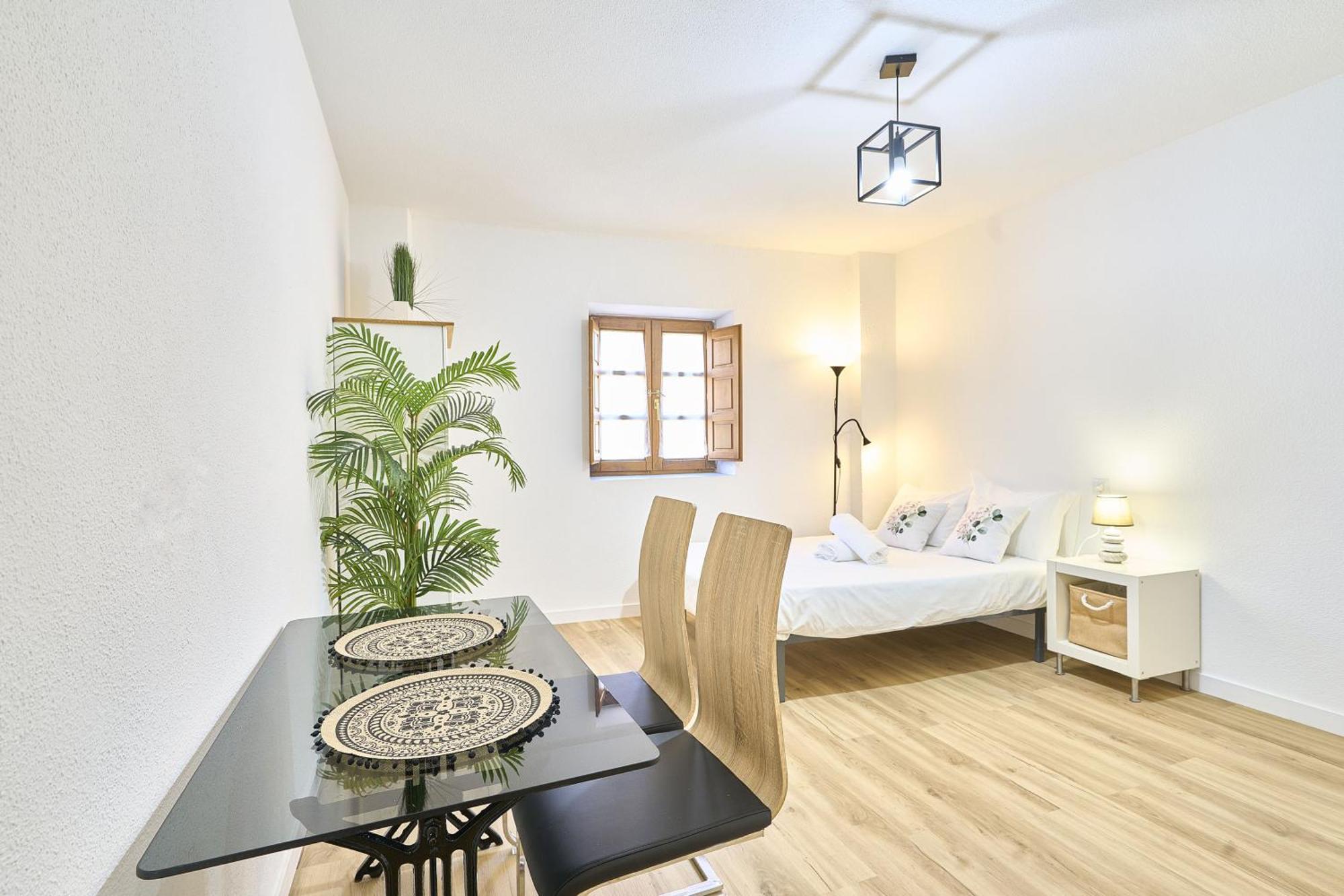 Traviesa 22 By Keyhom Apartamento Salamanca Exterior foto